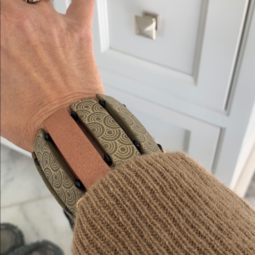 Wooden Link Bracelet - image 1